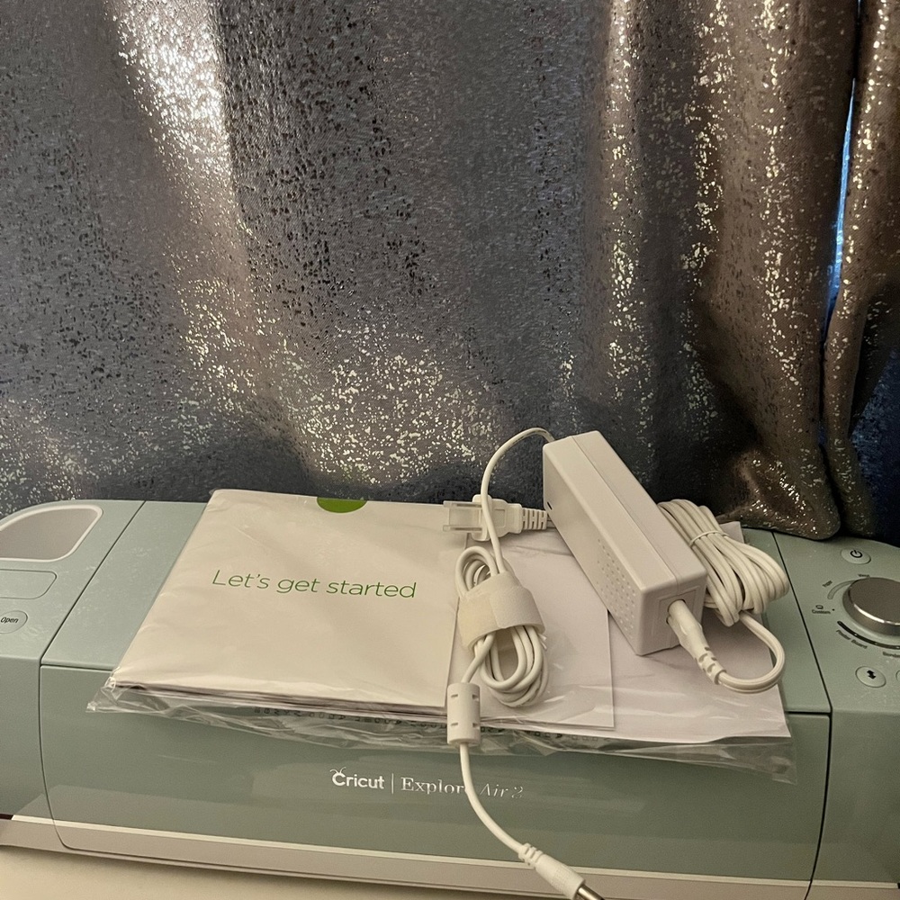 Brand New Cricut Explore 2 never used just opened the box. Color is mint green.